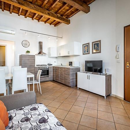 Roommo Beccaria Флоренция Экстерьер фото