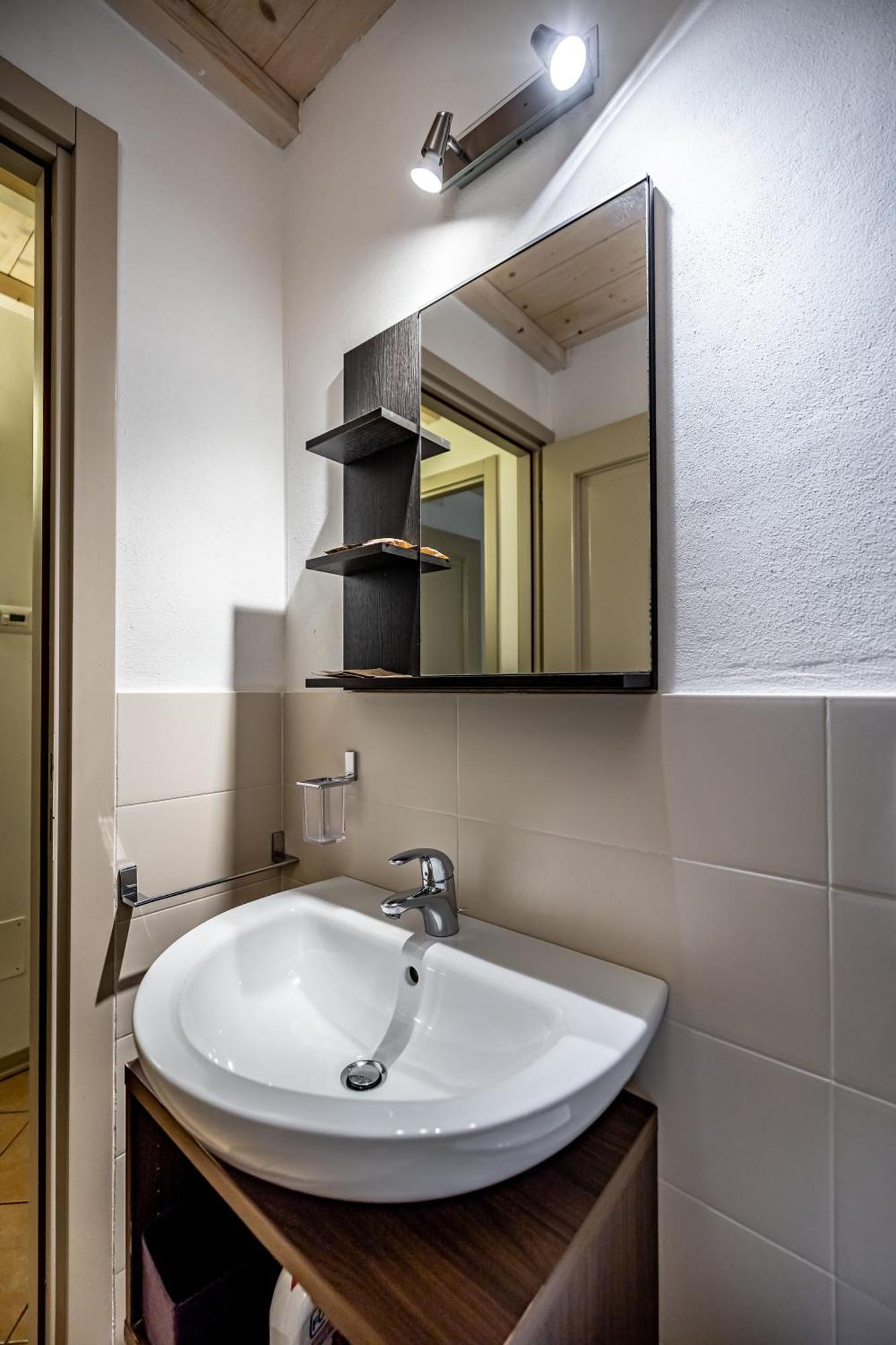 Roommo Beccaria Флоренция Экстерьер фото