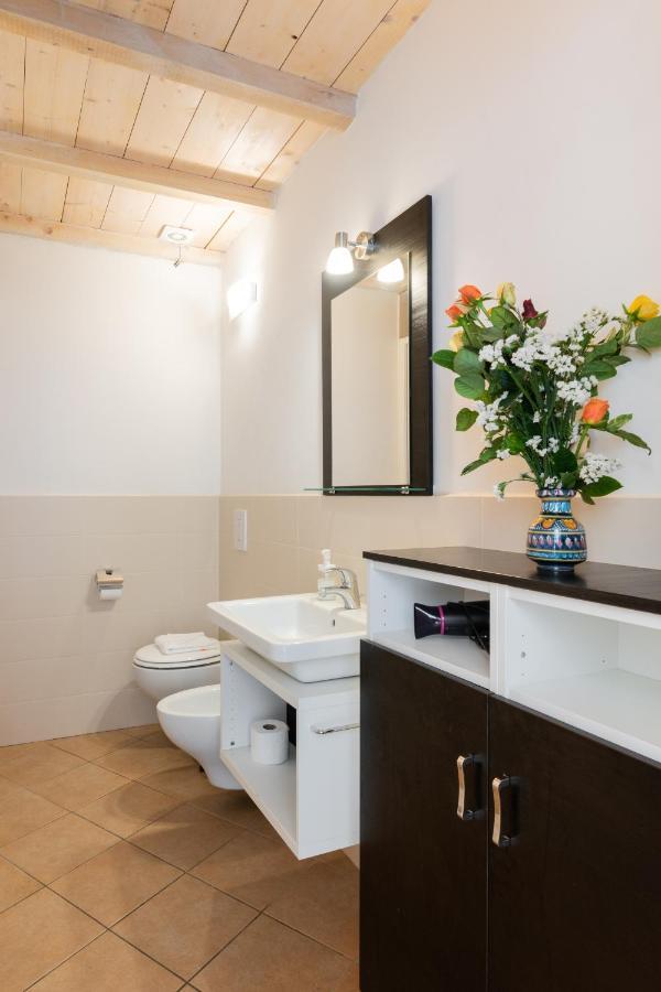Roommo Beccaria Флоренция Экстерьер фото